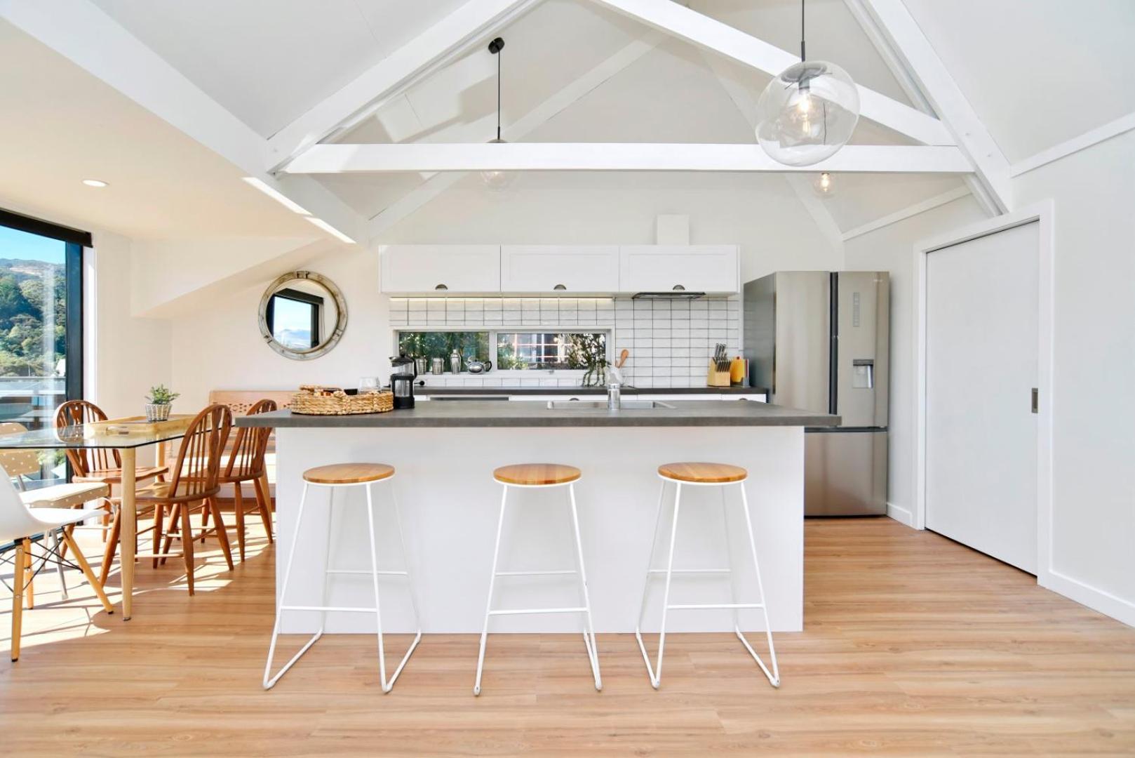 Akaroa Harbour View - Christchurch Holiday Homes 외부 사진
